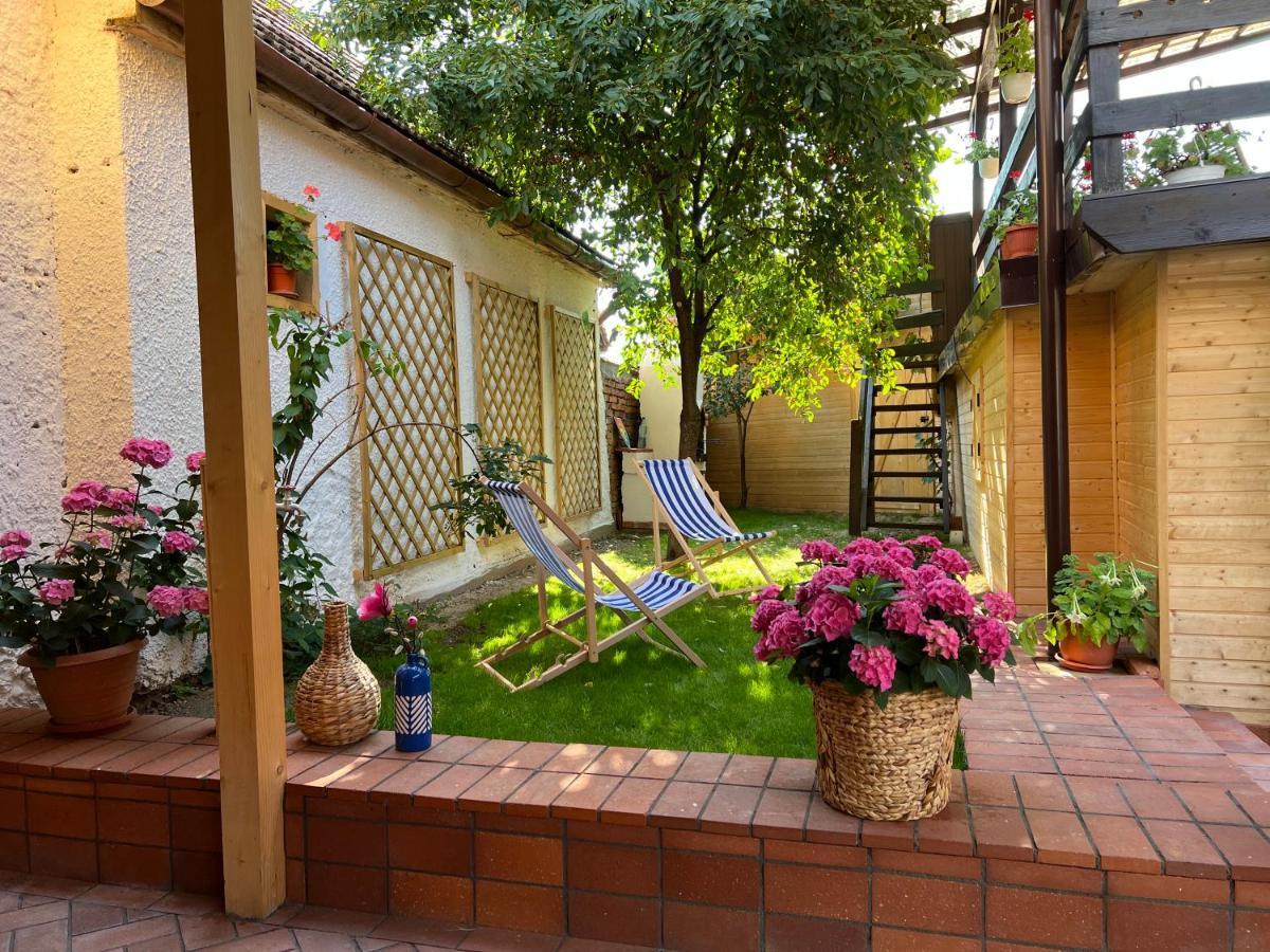 Victoria Gasthaus Rasnov - Charming Vacation House In Rasnov المظهر الخارجي الصورة